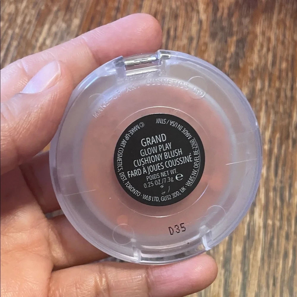 MAC Cosmetics Glow Play Blush - Soft Coral